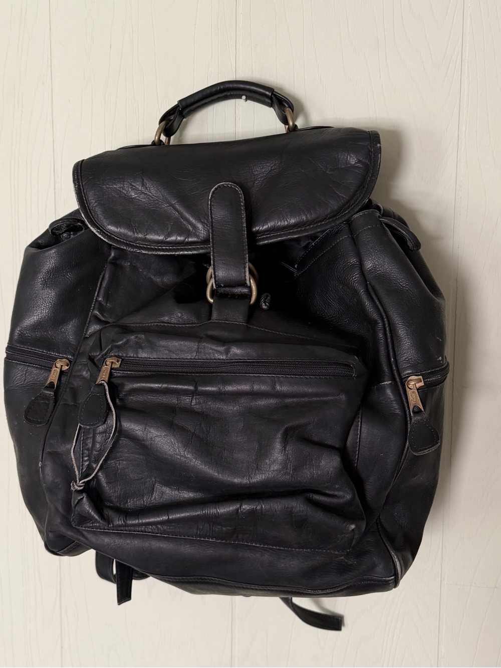 Vintage FRYE Black Leather
Drawstring Backpack Flap Biker Grunge
